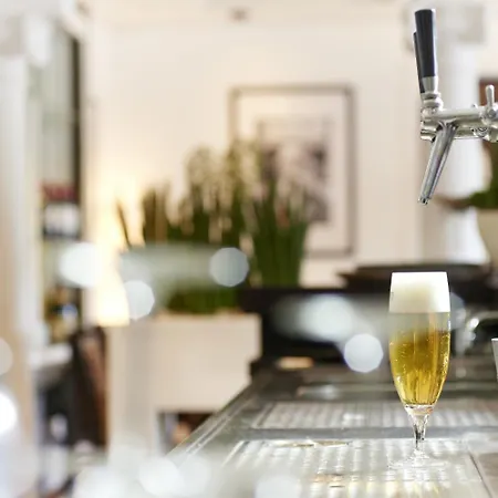 & Restaurant Rizzelli Superior ホテル