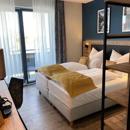 Hotel & Restaurant Rizzelli Superior فندق 3*