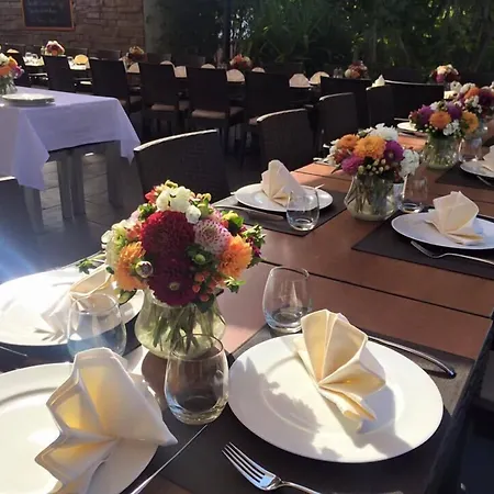 & Restaurant Rizzelli Superior Hotell